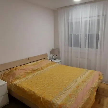 Anna Apartment *